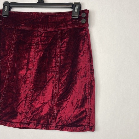 Free People Retro Wine Red Crushed Velvet Mini Skirt. Size 28. - Picture 5 of 12